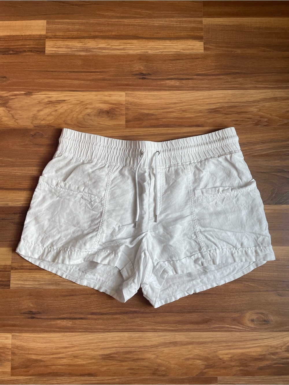 Athleta Cabo Linen 4” Shorts White Coastal Grandma Summer High Rise Women’s 14